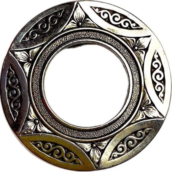 Vintage Lieba USA Round Star Scarf Clip Silver Tone Dress Clip Blouse Clip - Picture 1 of 8